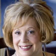 Irene Barth's Instagram, Twitter & Facebook