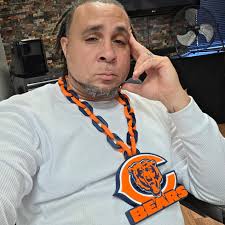 what does it mean if you break up and still can't leave each other alone?