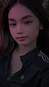 C L A I R E ᥫ᭡ (@kuysmarvin11)