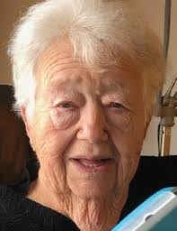 Dennis Edgington's Instagram, Twitter & Facebook