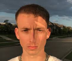 Adam Boehmer's Instagram, Twitter & Facebook