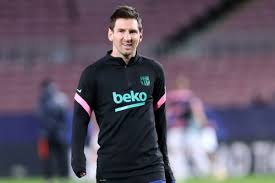Le psg est très attentif à la situation afin de trouver une solution. Fc Barcelona Leo Messi Paukt Er Franzosisch Fur Psg Insider Dementiert