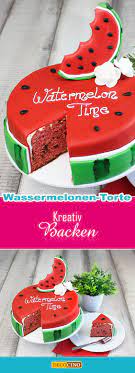 So können die überflüssigen melonenstücke aufgehoben und verzehrt werden und es gibt nicht so viel abfall. Wassermelone Oder Torte Wie War S Mit Wassermelonentorte Mit Decocino Fondant Lebensmittelfarbe Wassermelonen Torte Melonen Kuchen Wassermelonen Kuchen
