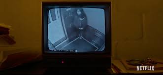 Los angeles fire fighters peer down at the water tanks on the roof of the hotel cecil as they try to crime scene: Netflix Explores The Death Of Elisa Lam In February S Docuseries Crime Scene The Vanishing At The Cecil Hotel Trailer Bloody Disgusting