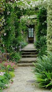Pin By Andrea Robinsong On C Est Un Jardin Extraordinaire Garden Paths Walkways Paths Walkway Design