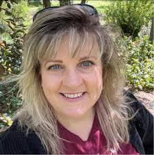 Eve Faulkner's Instagram, Twitter & Facebook