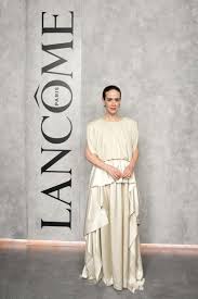 Sarah Paulson - Lancome Longevity Md - 5