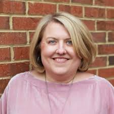 Beth Gray Robertson (@HRHeroine)