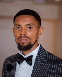 Adrian Ike (@Medkniqht) • Facebook