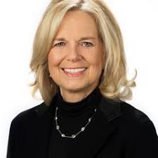 Jennifer Lamson's Instagram, Twitter & Facebook