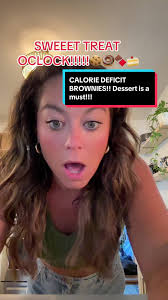 Nom nom! #fyp #dessert #bake #macros #macrofriendly #recipie #recipies  #foryou #explore #explorepage #deficit #caloriedeficit #caloricdeficit