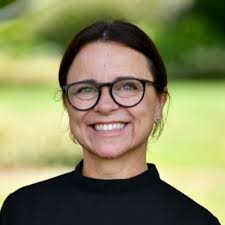 There's not a lot you can do': Woman can't get to work as her car is sealed  in