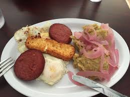 If you are familiar with caribbean food, then you should know almost everything is made or is accompanied by plantains (unripe bananas). Dominican Food Its History 25 Dishes You Ll Absolutely Love