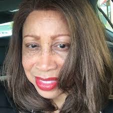 Kim Meador's Instagram, Twitter & Facebook