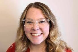 Melissa Fullerton's Instagram, Twitter & Facebook