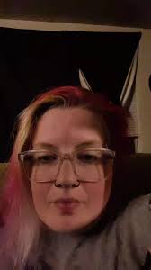 Nikki Arthur (@comedy.of.terrors)