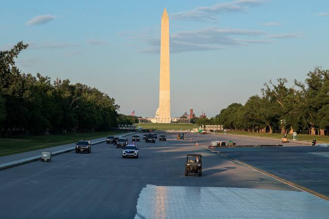 Lawsuit seeks to halt Trump's makeover of Lincoln Memorial reflecting pool  | Reuters