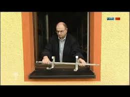 Mdr Einfach Genial Blumenkastenhalterung Flower Boxes Urban Garden Diy