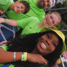 When is the Bellevue Car Show in Bellevue, Pa?