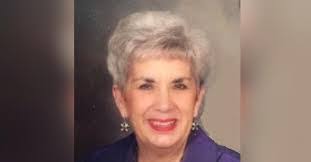 Allison Deason's Instagram, Twitter & Facebook