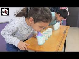 Sinif Ici Eglenceli Oyun Balonla Bardak Tasima Youtube Eglenceli Okul Oyun Kamp Oyunlari