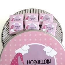 Hosgeldin Bebek Cikolatasi Metal Kutu Icerisinde 100 Adet Bebek Kutular