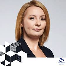 ANNA NIEDZIELA-STROBEL // TOTALIZATOR SPORTOWY // CMO