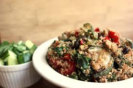 Questa mystery box vede come protagonista il cous cous (anche detto cuscus o cuscusu, alla siciliana), un piatto che fa parte della cucina tipica. Cous Cous Storia E Ricette Di Un Piatto Tipico Di Trapani