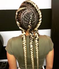 When combined, these two can create breathtaking outlook. 20 Gorgeous Ghana Braids For An Intricate Hairdo In 2021
