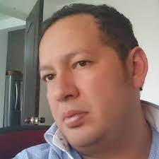 Carlos alberto ramírez yepes was born on march 12, 1994, in medellín, colombia. Carlos Alberto Ramirez Home Facebook