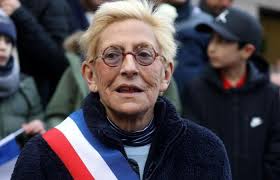 Portrait of isabelle balkany, wife of patrick balkany, and vice president of the hauts de seine department council, in her office, 19th november 1996 french politician patrick balkany and his wife isabelle balkany attending tony murray's party in st tropez, 29th july 1990 Zpkdzfjs0sltem