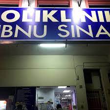 Di samping itu, ia juga menjelaskan kaitan kebenaran dengan filsafat yang dibangun atas tiga alasan penting. Poliklinik Ibnu Sina Medical Clinic In Taman Komersil Senawang