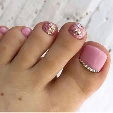 Una pedicura es el tratamiento las uñas de los pies. 15 Bonitos Disenos Para Las Unas De Tus Pies Unas De Gel Para Pies Unas Manos Y Pies Unas Pies Decoracion