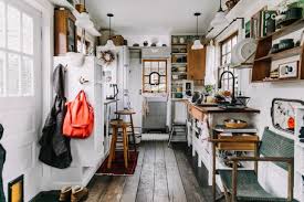 tiny kitchens on apartment therapy