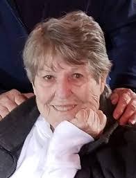 Mary Lanier's Instagram, Twitter & Facebook