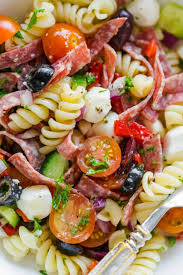 Italian Pasta Salad Is An Easy Recipe That S Perfect For Meal Prep It Has Rotini Pasta Sal Pasta Salad Italian Pasta Salad Recipes Italian Pasta Salad Recipe