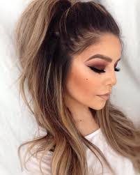 Karina Carreon's Instagram, Twitter & Facebook