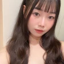 洗澡不洗頭的人真的很奇怪捏，不順便嗎