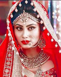 Prabhas looks so majestic with hair blowing 🦁