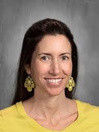 Kari Westfall's Instagram, Twitter & Facebook