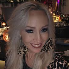 Tanya Freburg (@tanya.stegner) • Facebook