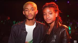 She was born in 2000 in the celebrity family and has 2 siblings including her brother jaden smith who is an actor, musician, and model. Willow And Jaden Smith Have Been Underrated For Too Long