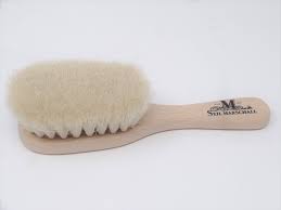 The bristles material is formed from goat hair, making it one of the most natural baby brush. Baby Hairbrush
