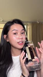 Peter Kindred Brush Review