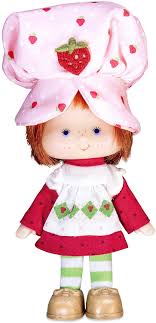 Amazon Com Strawberry Shortcake Retro Classic Doll 6 For 3 Years Old And Up Styles May Vary Toys Games Her face paint looks good, but one eye has a tiny scratch. strawberry shortcake retro classic doll 6 for 3 years old and up styles may vary