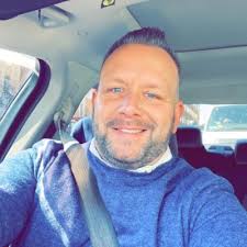 I'm celebrating 8 months with US Foods by sharing my new profile picture.  Spiffy new US Foods chef jacket included! It's been a tremendous few  months, getting to know our incredible Mighty