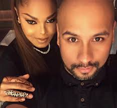 Preston & I have dreamed up some glam looks for #SOTW. Are u ready for it  tonight Seattle? 😉  http://www.usmagazine.com/stylish/news/janet-jacksons-makeup-artist-talks-about-her-upcoming-state-of-the-world-tour-w497784