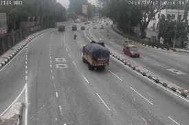 Kuala lumpur city hall (dbkl) put a stop to works at a construction site in jalan pekeliling, section 47, kuala lumpur indefinitely because the management violated working hours and had not settled outstanding summonses. Kl Traffic Update On Twitter Update 10 20am Jalan Tun Razak Near Us Embassy Kltu Itisdbkl