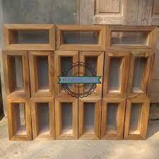 Loster (angin angin ) ini berbahan kayu mahoni.dengan ukuran 50 cm × 15 cm.loster ini berfungsi sebagai sirkulasi udara di rumah dan biasa juga di pasang di. Loster Pintu Rumah Angin Angin Jendelan Kayu Jati Mentahan Shopee Indonesia