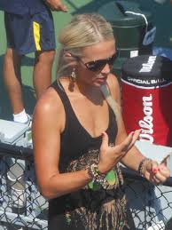 Bec hewitt was born on july 23, 1983 in sydney, new south wales she has been married to lleyton hewitt since july 21, 2005. Bec Hewitt Wikipedia
